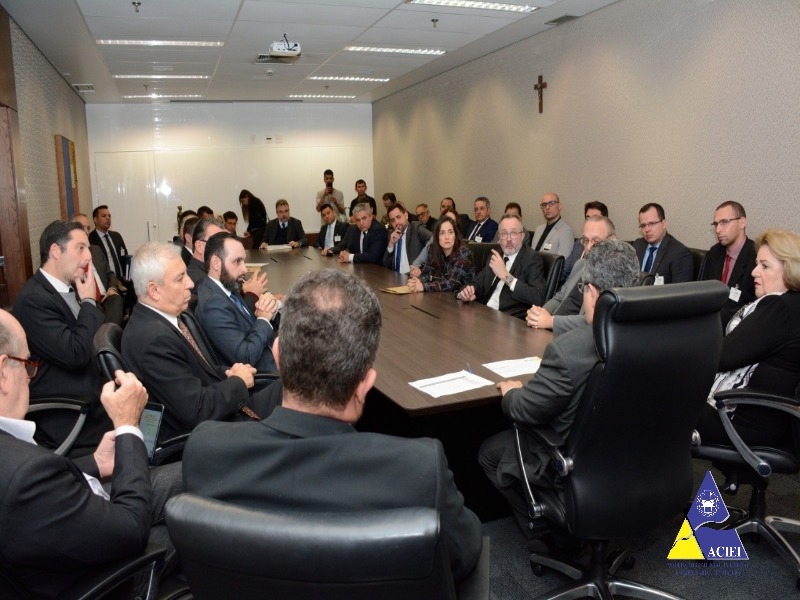Notícia: ACIEI PARTICIPA DE REUNIÃO NO TRIBUNAL DE JUSTIÇA DE MINAS