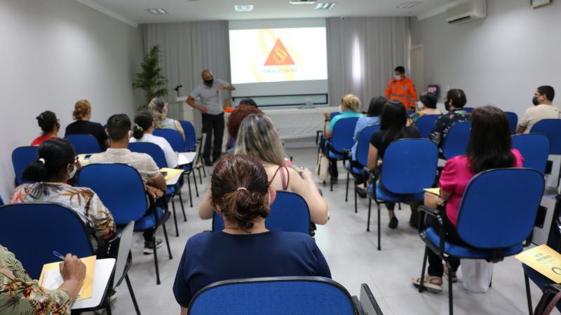 Notícia: ACIEI SEDIA PALESTRA DE APRESENTAÇÃO DO PROJETO SALVAR KIDS