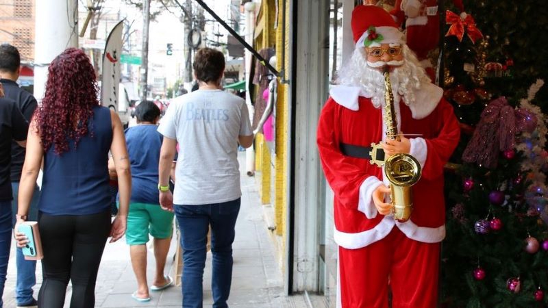 Notícia: ACIEI DIVULGA PESQUISA SOBRE VENDAS DO COMÉRCIO NO NATAL DE 2021