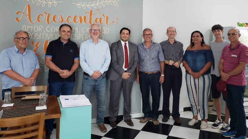 Notícia: DELEGADO REGIONAL PARTICIPA DE ALMOÇO COM DIRETORES DA ACIEI