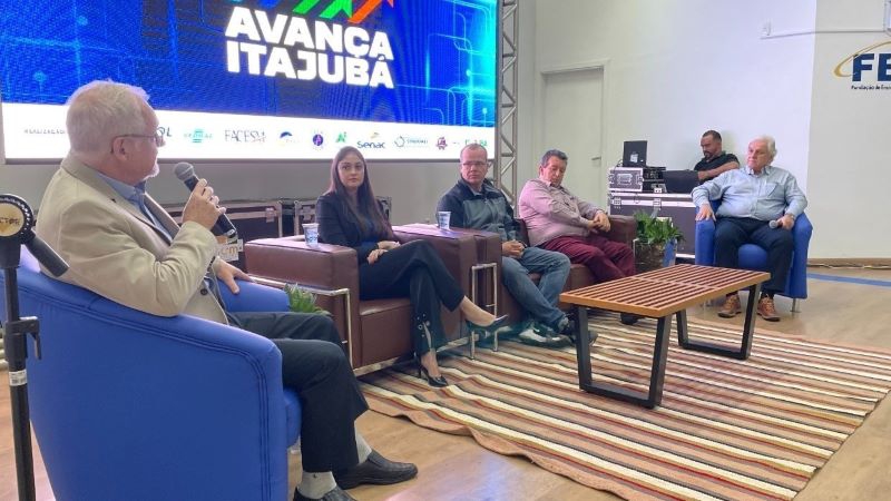 Notícia: ENCERRAMENTO DA EDIÇÃO 2022 DO PROGRAMA AVANÇA ITAJUBÁ