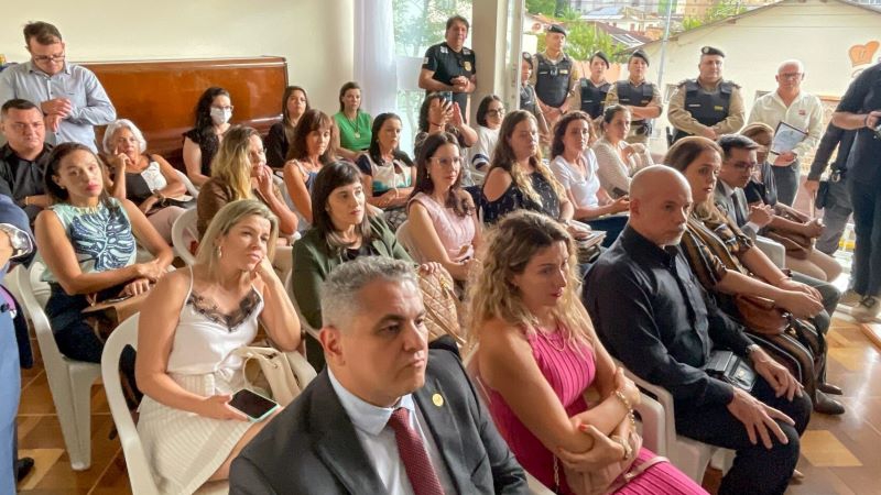 Notícia: NOVA SEDE DA DELEGACIA ESPECIALIZADA DE ATENDIMENTO À MULHER É INAUGURADA EM ITAJUBÁ