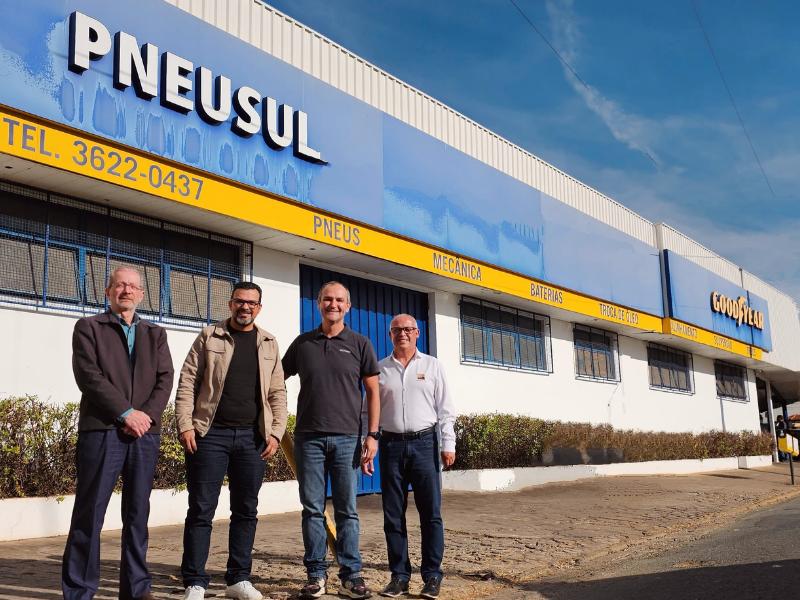 Notícia: MÉRITO EMPRESARIAL MINAS GERAIS: ACIEI SELECIONA RAFAEL GUIMARÃES