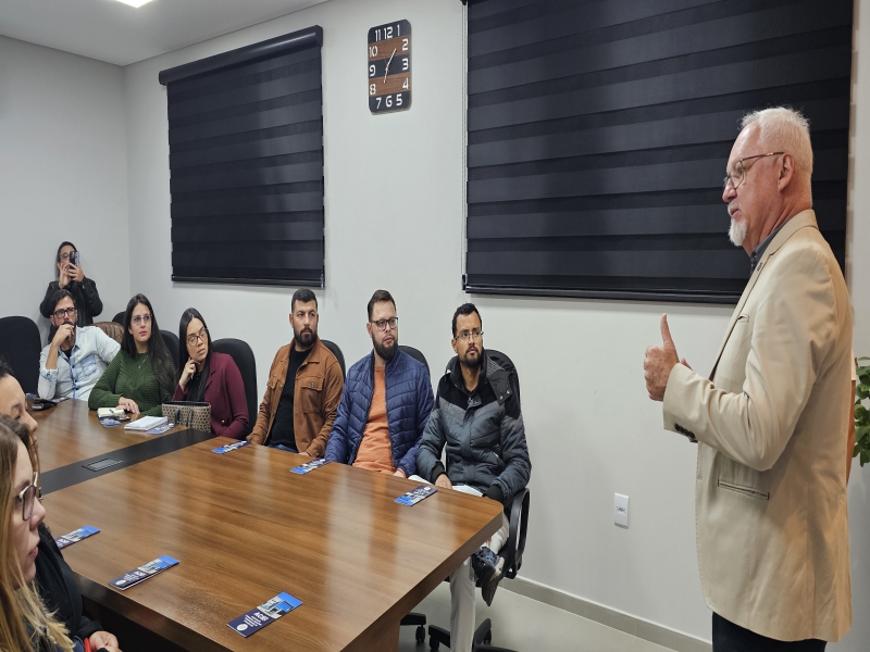 Notícia: LIDERANÇA INTELIGENTE É NOVO TEMA DA ESCOLA E NEGÓCIOS DA ACIEI